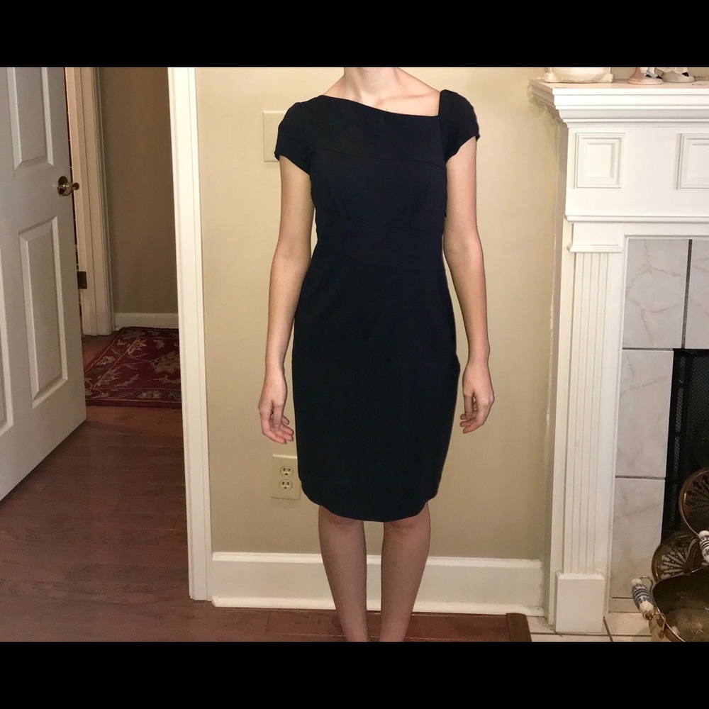 Donna Morgan NAVY BLUE Dress Size 4 Business